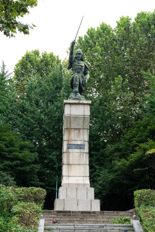 을지문덕 장군상