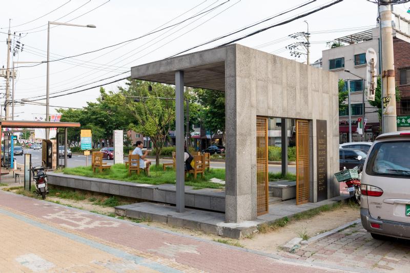 시인의방-방우산장